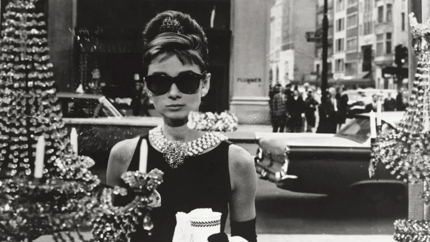 Breakfast at Tiffany’s: Chúng ta đều là Holly&nbsp;Golightly